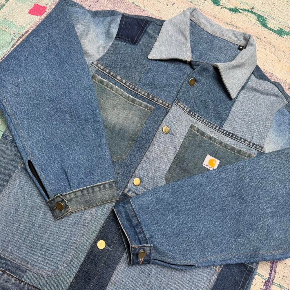 Custom upcycled carhartt chore jacket size medium - Picture 6 of 8